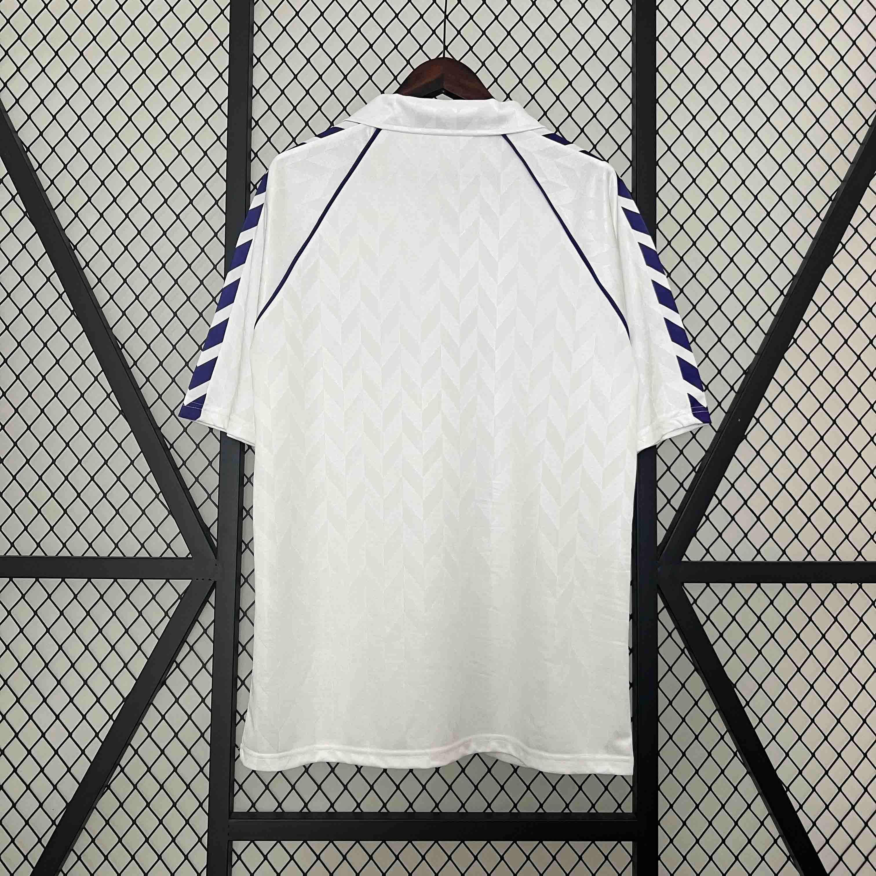 Real Madrid 88/89 Home back view