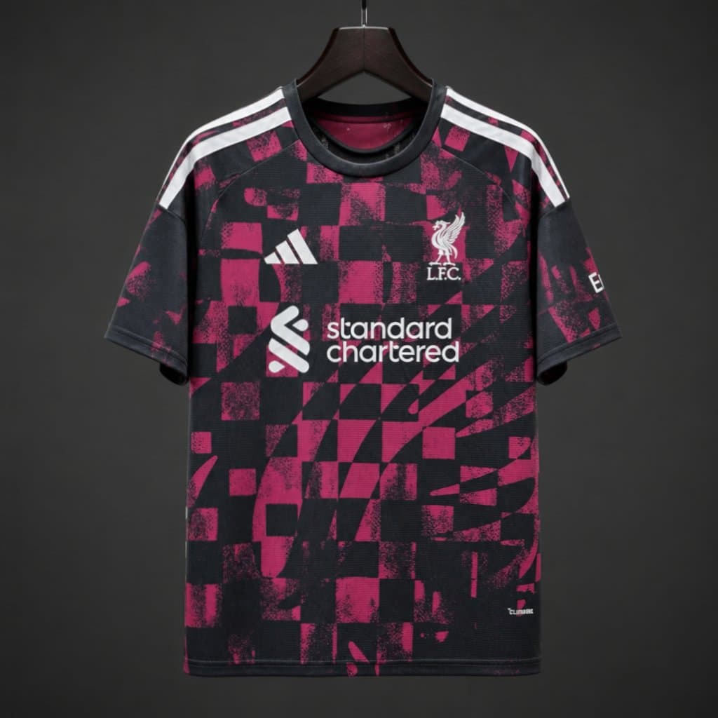 Liverpool Men's Jersey (Third) 26/27 front view