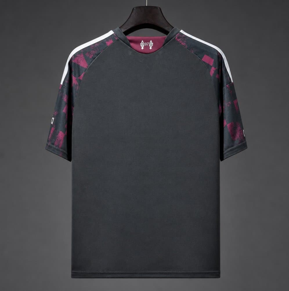 Liverpool Men's Jersey (Third) 26/27 back view