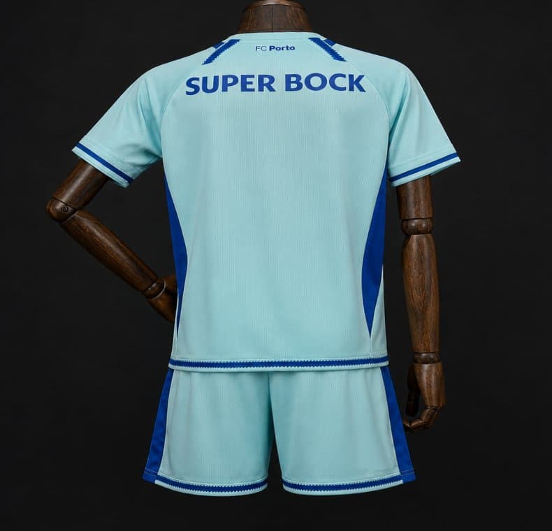 Porto Men's Jersey (Third) 26/27 back view