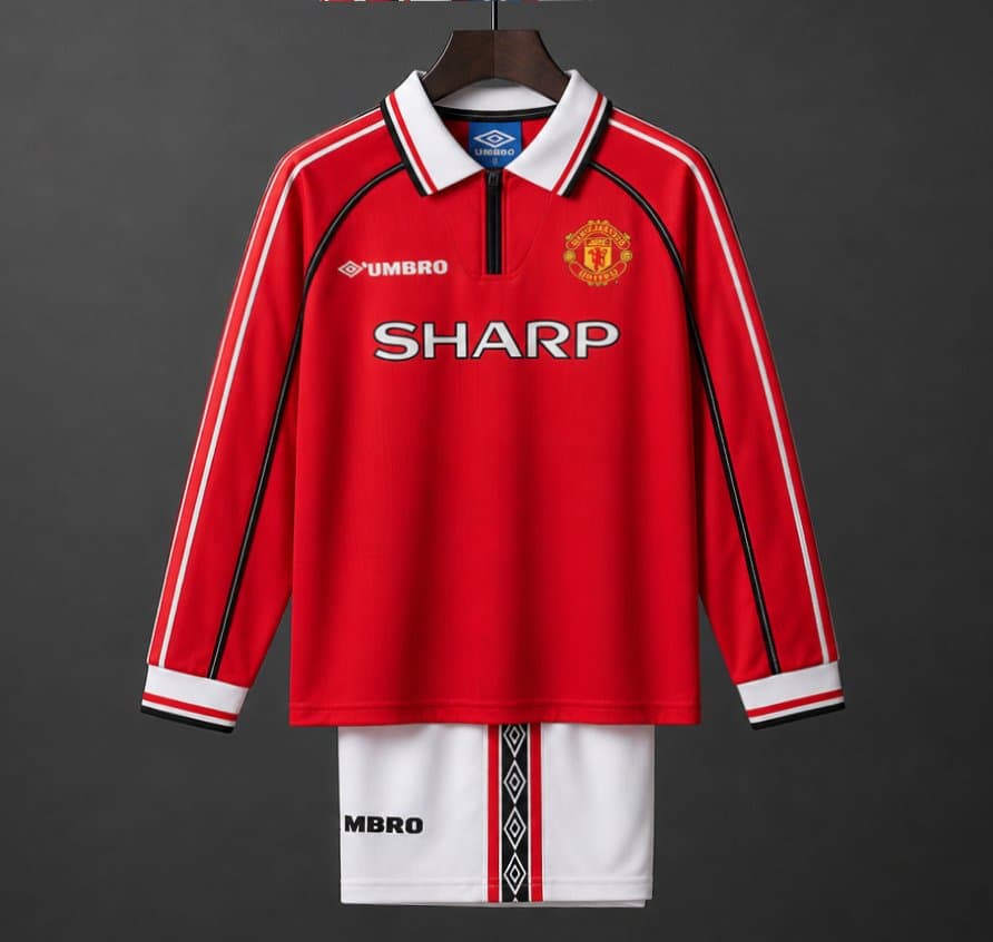 Manchester United 98/99 Retro Home Long Sleeve Kids Kit front view