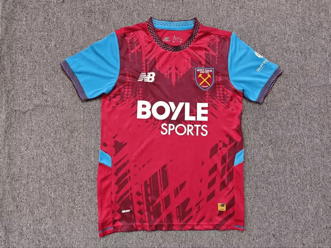 West Ham United Men's Jersey (Home) 26/27 front view