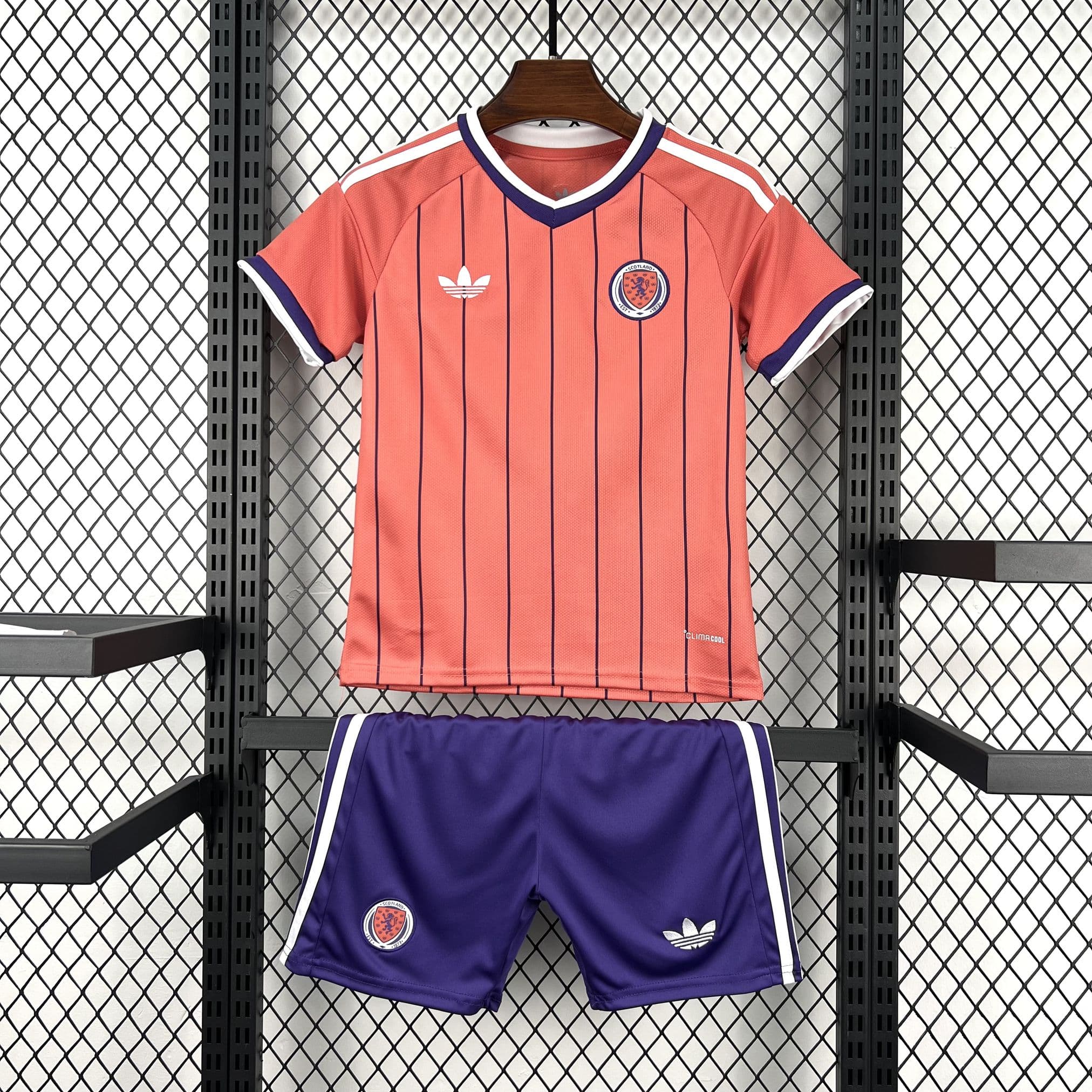 Scotland Away Kit Kids front view