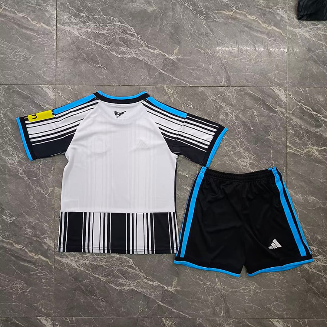 Newcastle United Home Kids Kit 26/27 back view