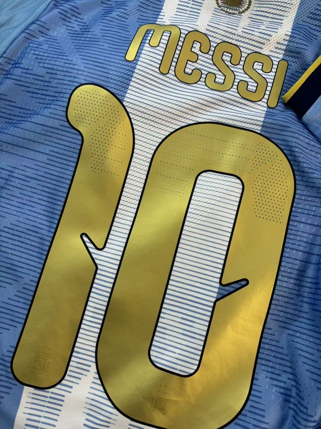 Argentina 26/27 Home Jersey - Messi Farewell Edition detail view