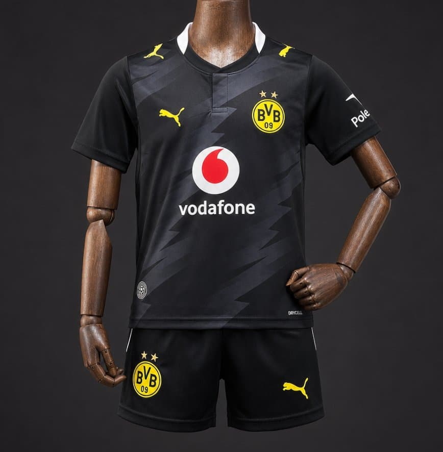 Borussia Dortmund Away Kids Kit 26/27 front view