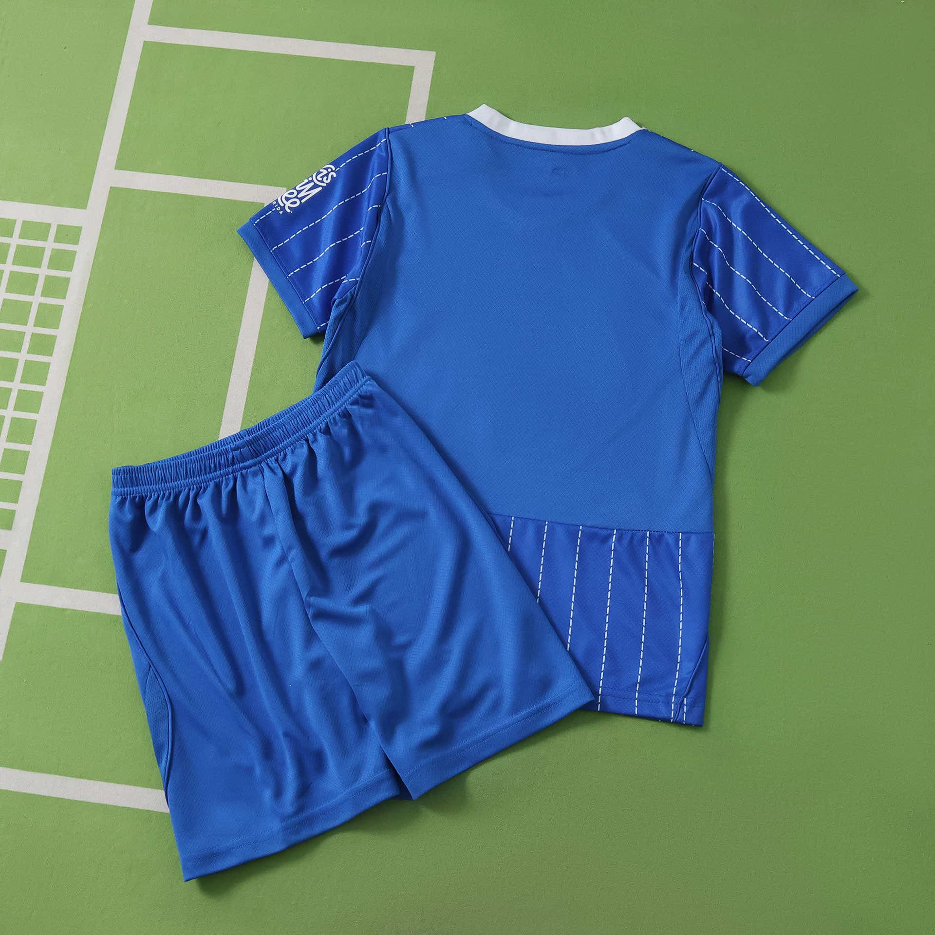 Brighton Home Kids Kit 26/27 back view