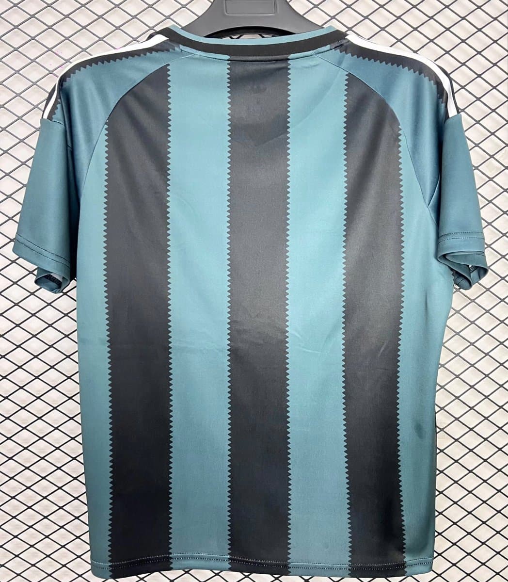 Celtic Away Kit 26/27 back view