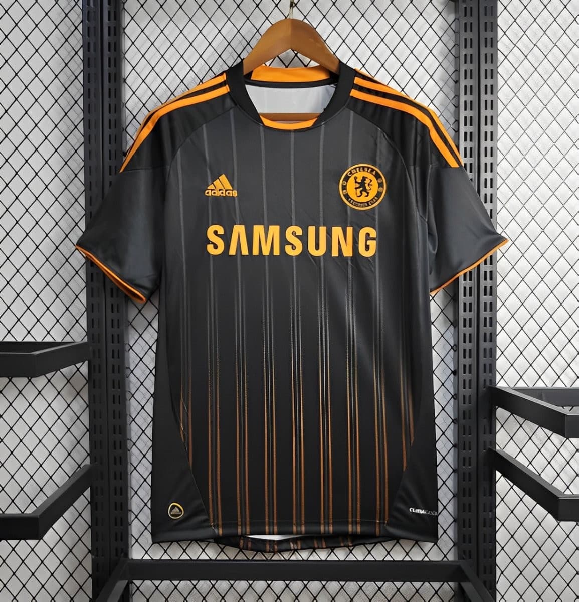 Chelsea 10/11 Away front view