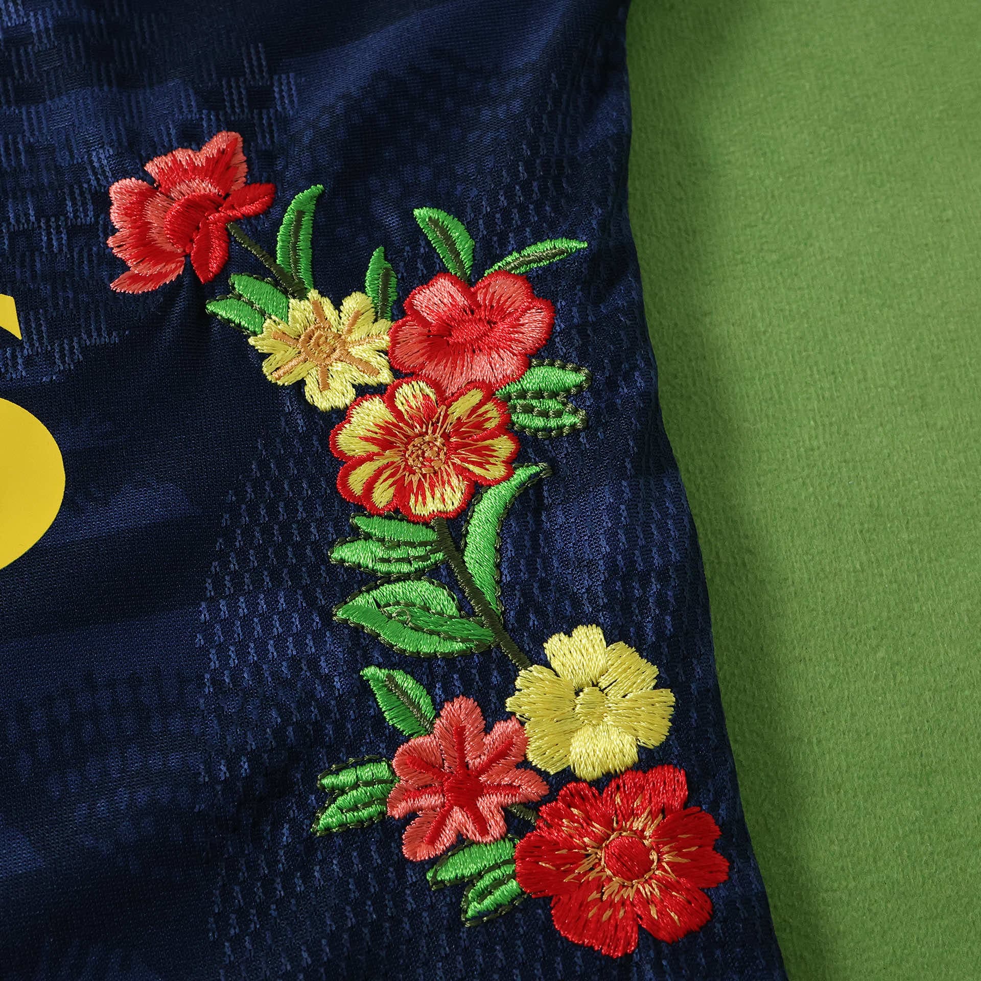 Arsenal Embroidered Jersey — Player detail view