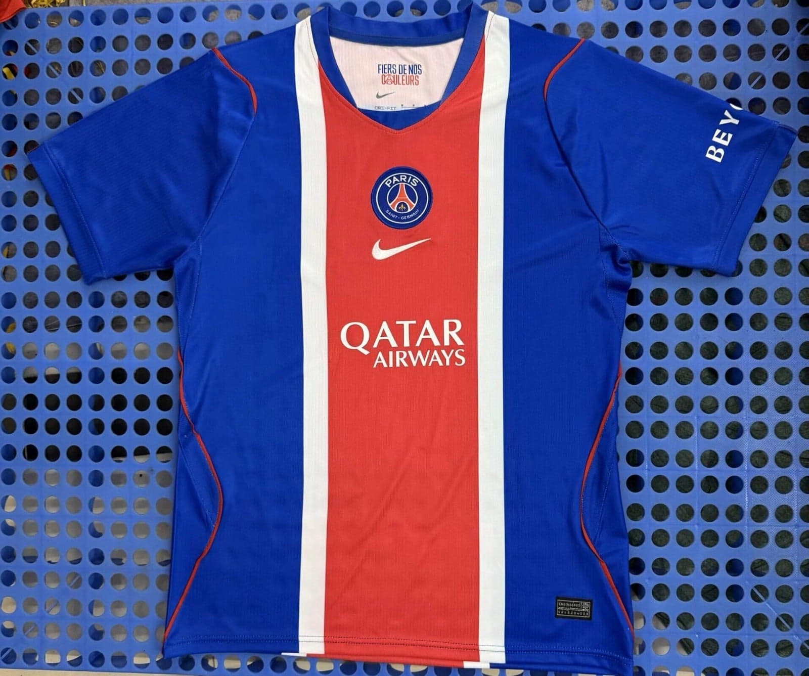Paris Saint-Germain (PSG) Men's Jersey (Home) 26/27 front view