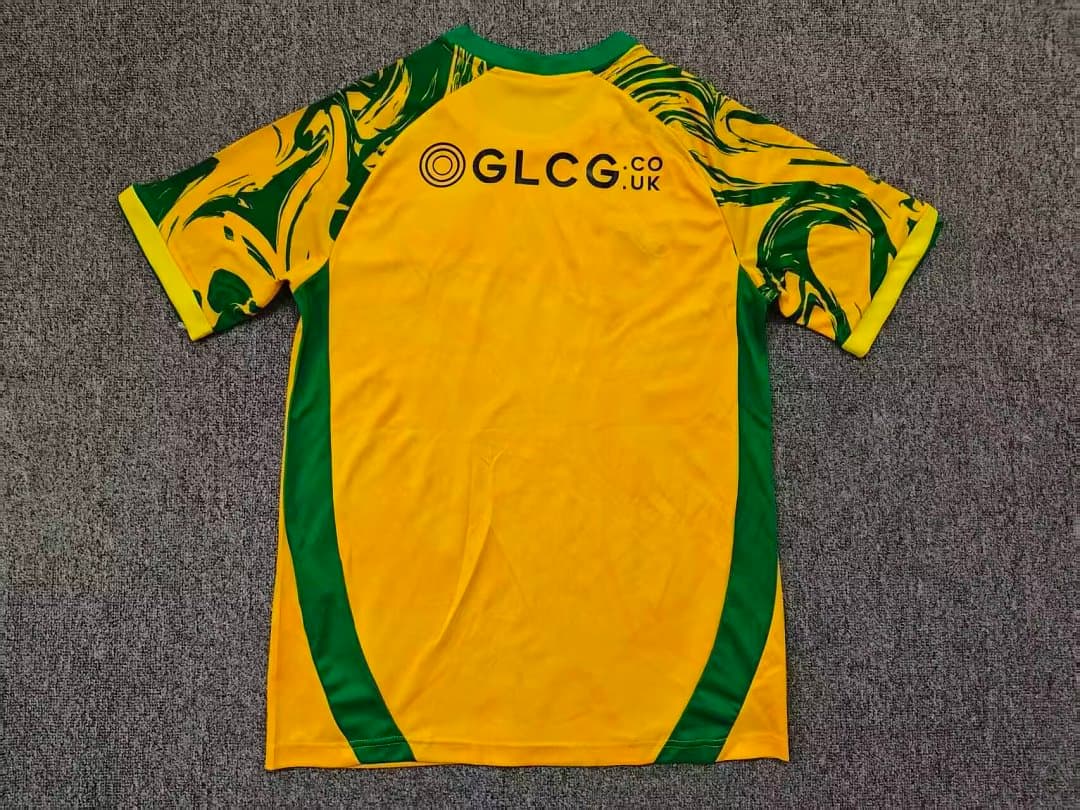 Norwich City Home Kit 26/27 back view
