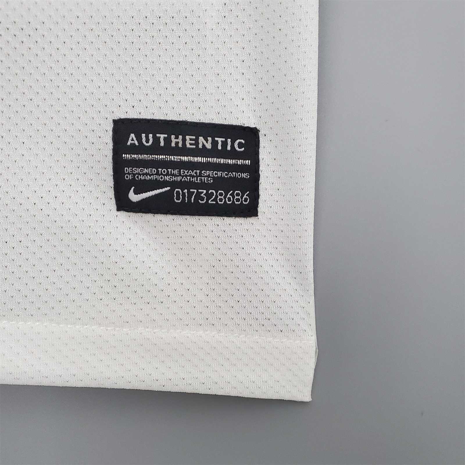 Retro 11/12 Santos Home Jersey detail view