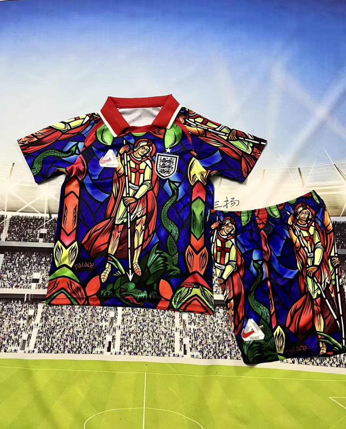 England Kids Set β "Palace" Stained Glass Special Edition front view