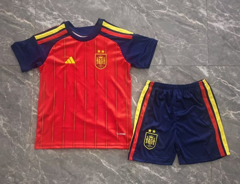 Spain Home Kids Kit (2 Star) front view