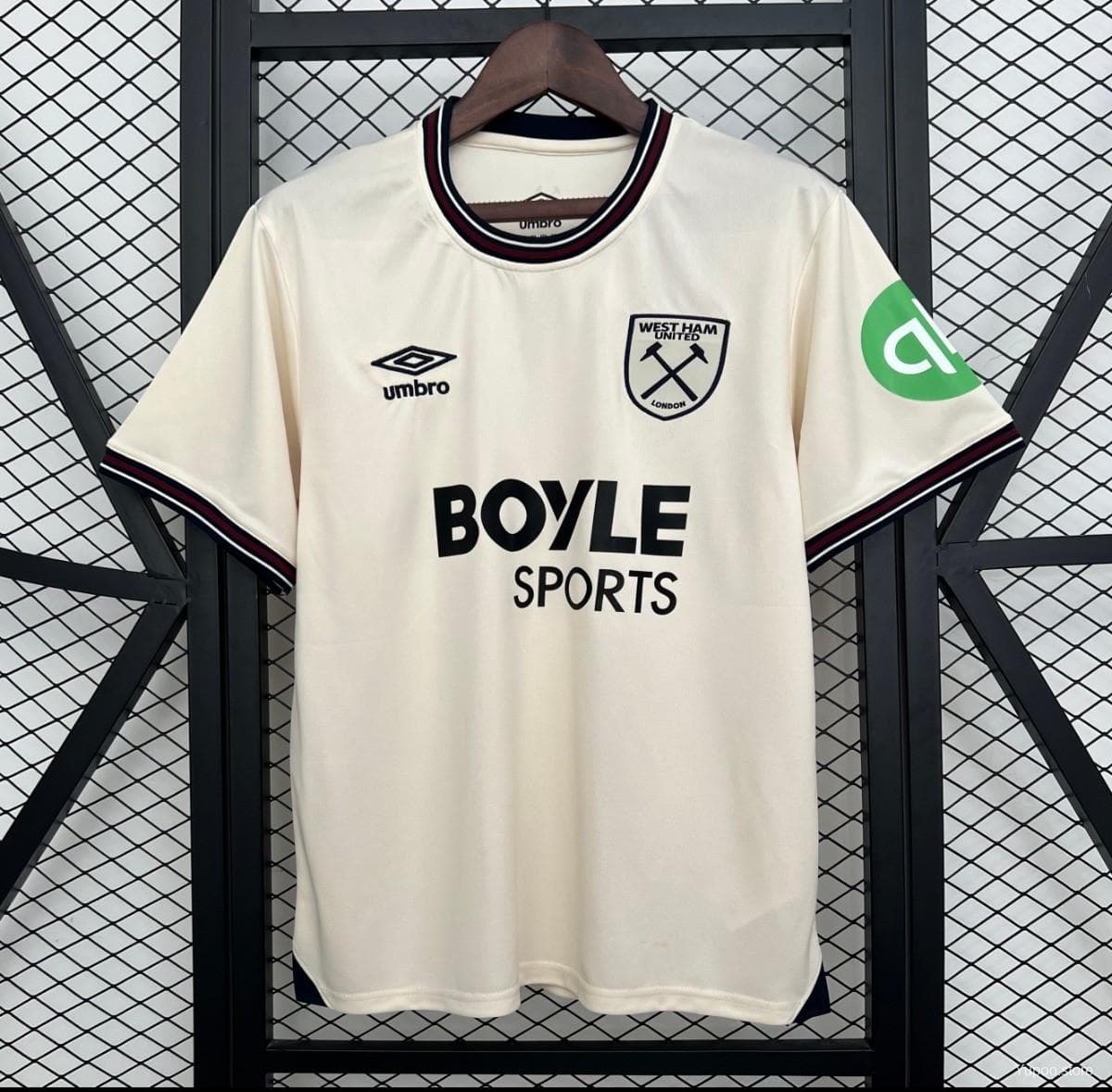 West Ham Men's Jersey (Away) 25/26 front view